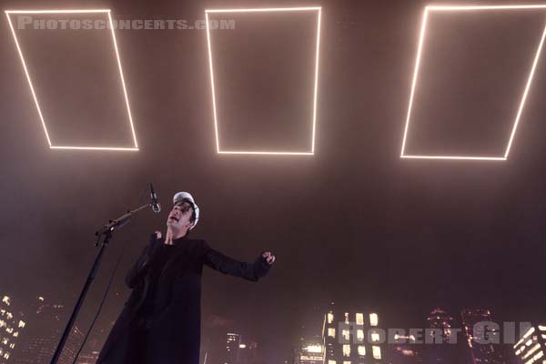 THE 1975 - 2017-06-20 - PARIS - Olympia - 